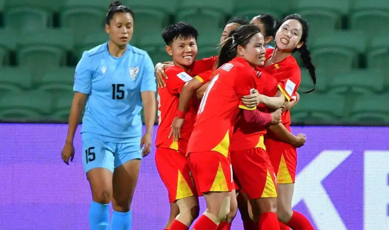 体育APP-赢球仅1天！中国女足好消息传来，亚足联送助攻，争第1名更容易了