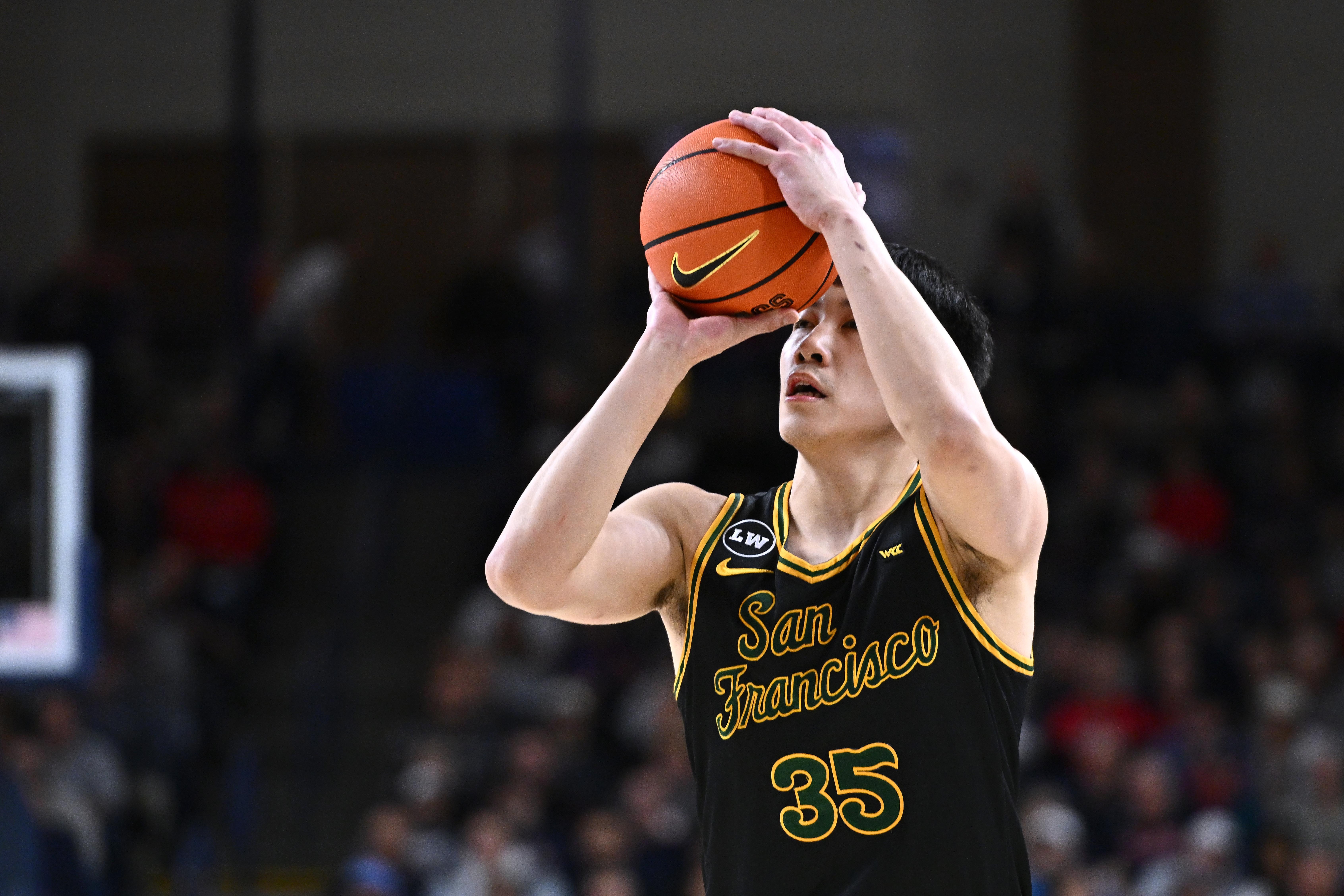 开云官网-媒体人：王俊杰转校机遇和挑战并存 希望能去个更重视他的学校